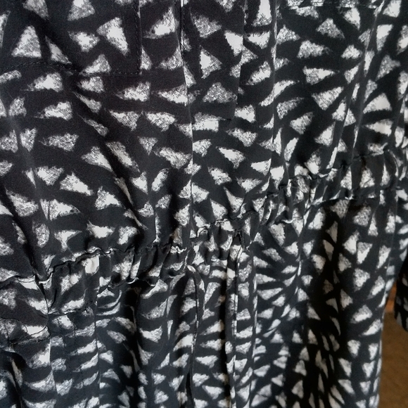 Mossimo Triangle Geometric Pattern Dress Size S - Picture 7 of 12